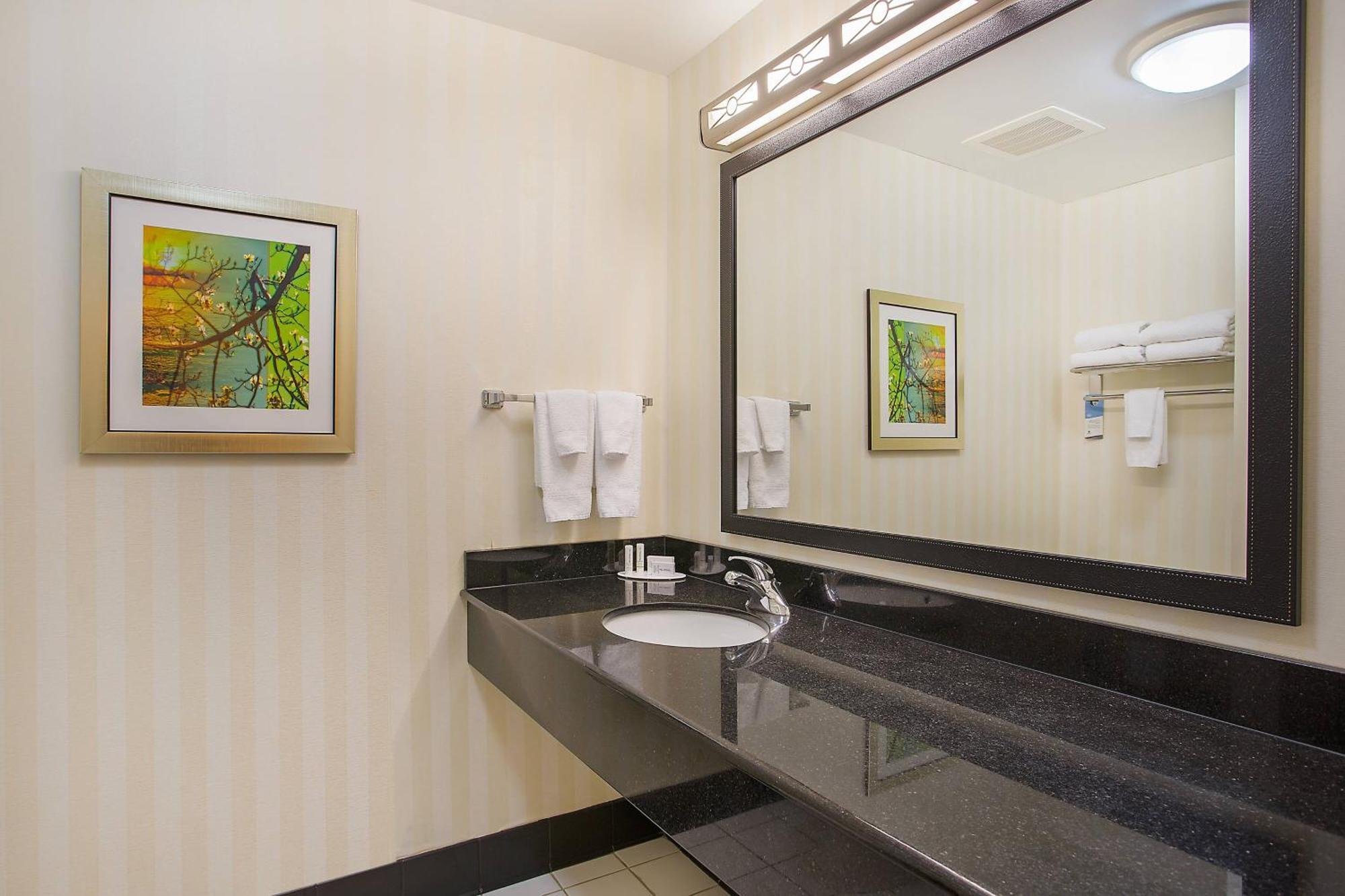 Fairfield Inn & Suites Cookeville Ngoại thất bức ảnh